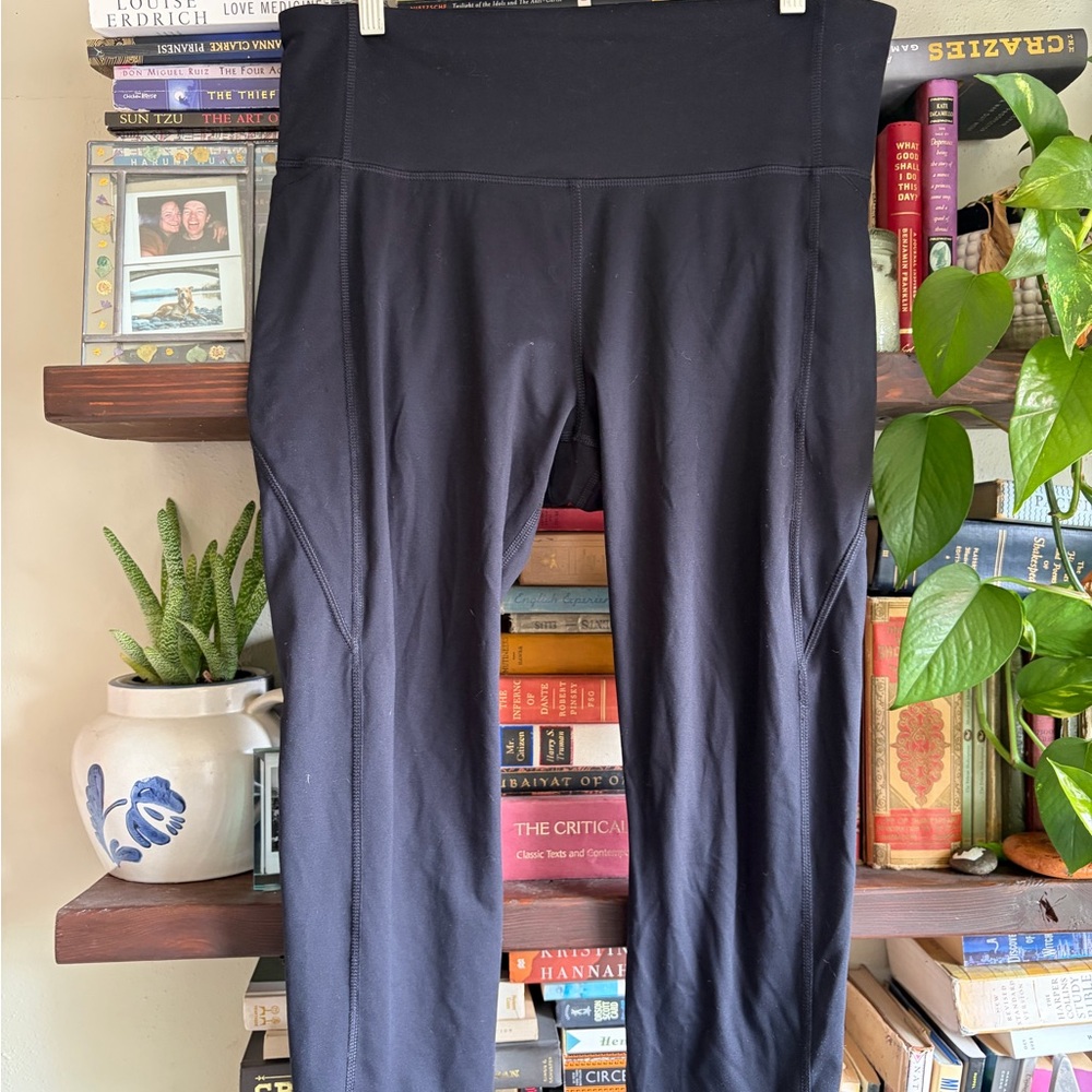 High-Rise 7/8 Leggings